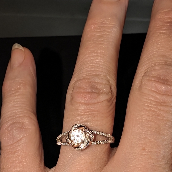 Primrose Knotted Rose Gold Plated Sterling Silver CZ Solitaire Clusters Sz 6.75 - Picture 3 of 12